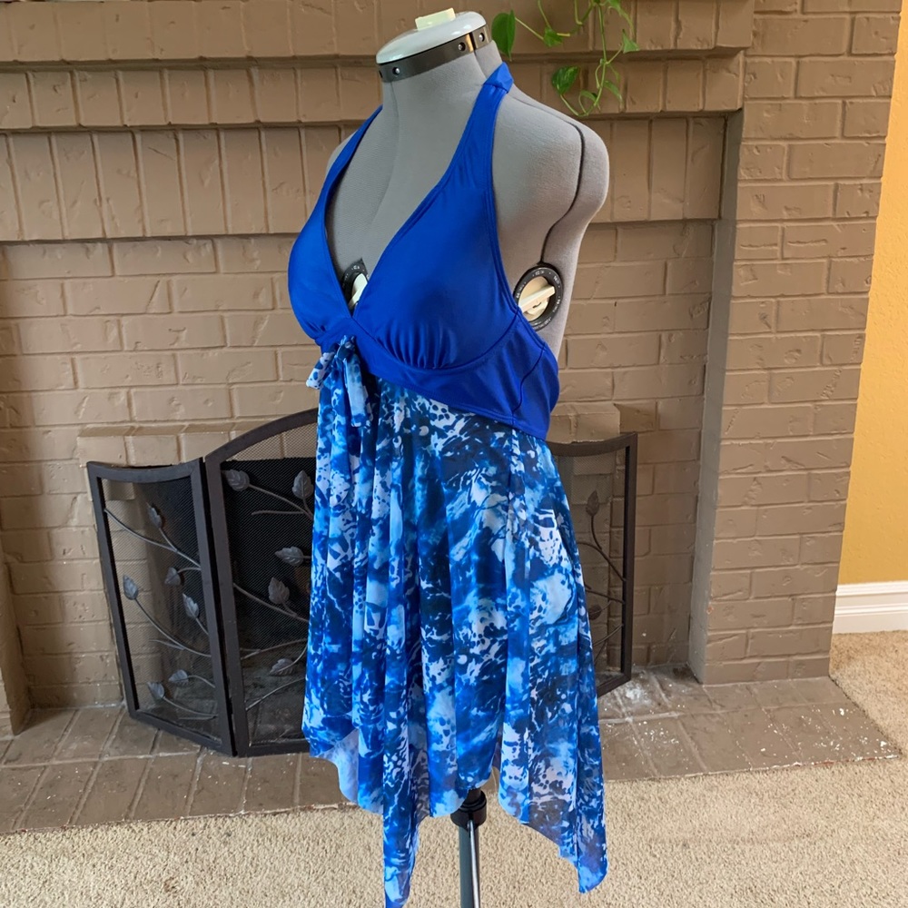Azure tankini asymmetrical hem